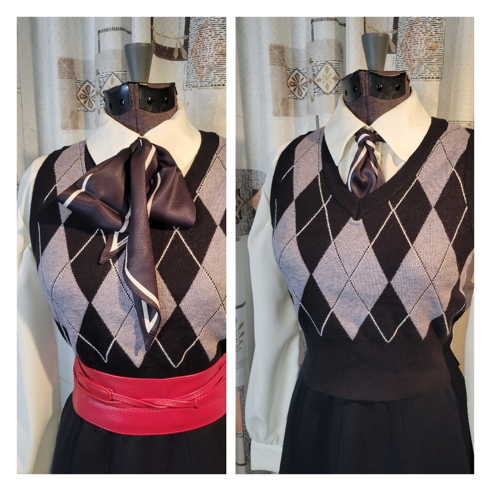 Crop Argyle Sweater Vest